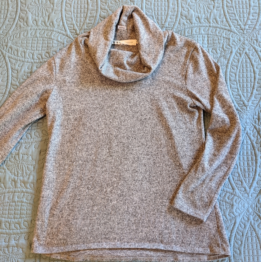 Sweater/shirt